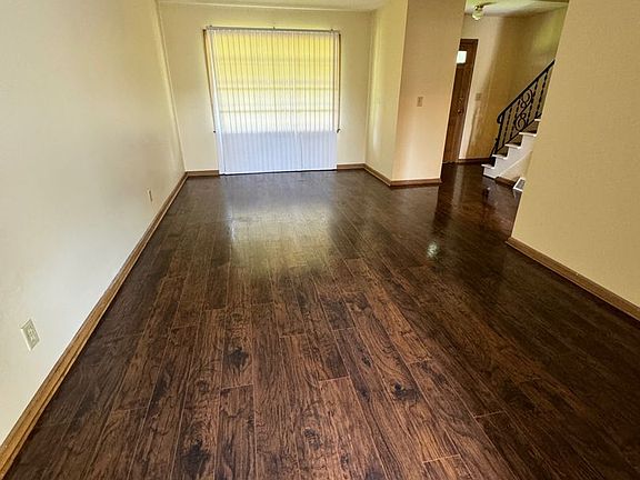 4th image of 4523-4545 Apple Orchard Ln #4531