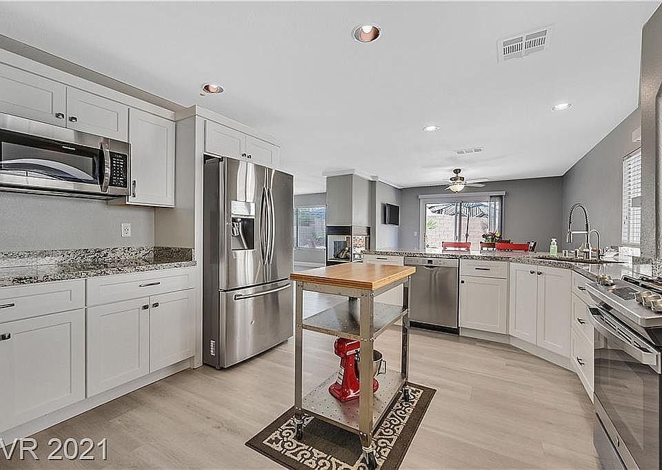 Fully remodeled kitchen