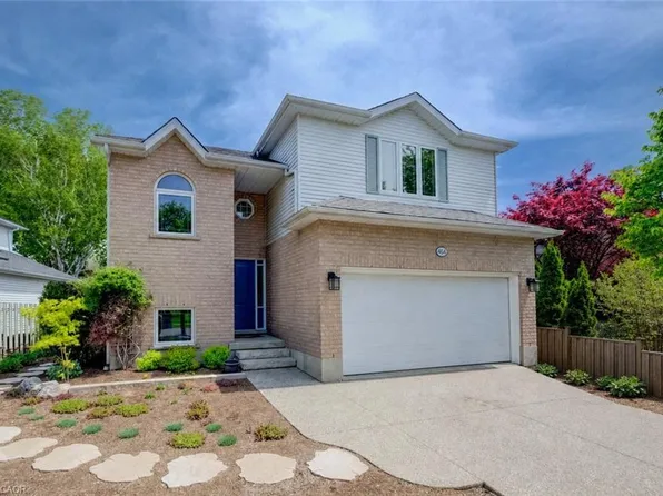 464 Northlake Dr, Waterloo, ON N2V 2A4