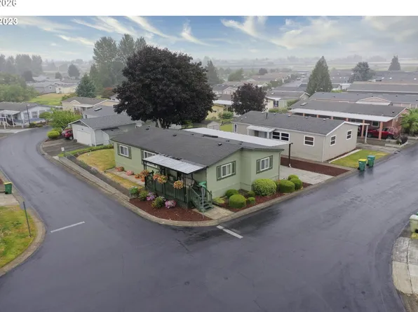 51560 SE 6th St, Scappoose, OR 97056