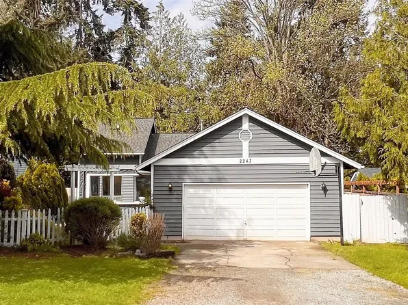2243 80th Ave SE, Mercer Island, WA 98040