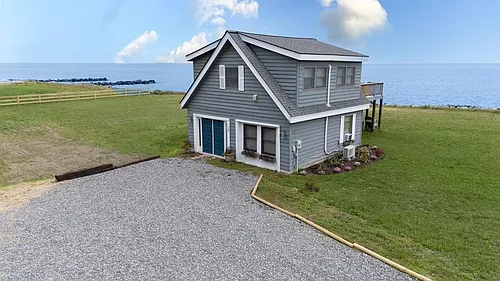 1150 Brammer Dr Photo 1