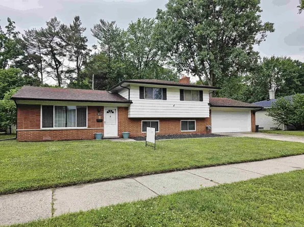 38127 Westland St, Clinton Township, MI 48036
