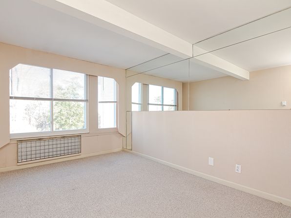 212 Sandwich St APT 4