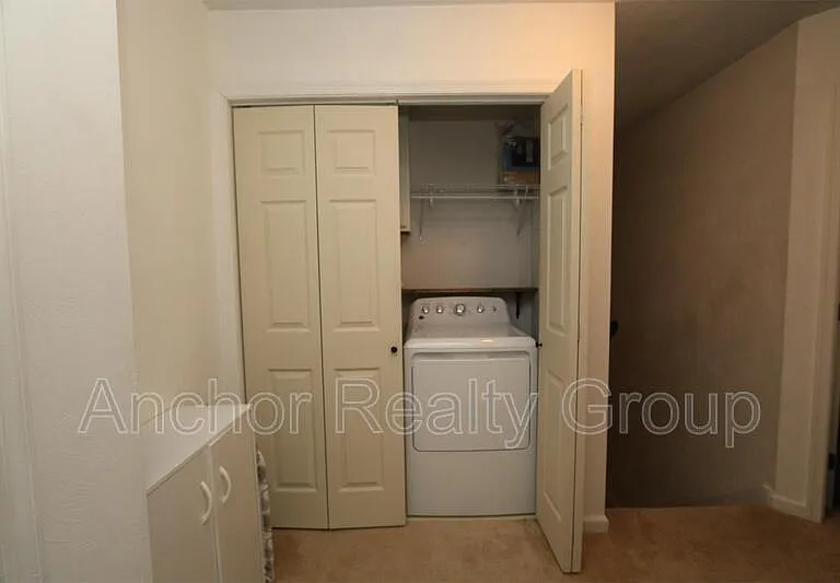 1618 Kingston Ave — Photo 27