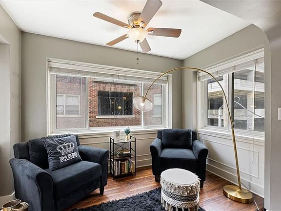 5th image of 700 W 48th St APT 206