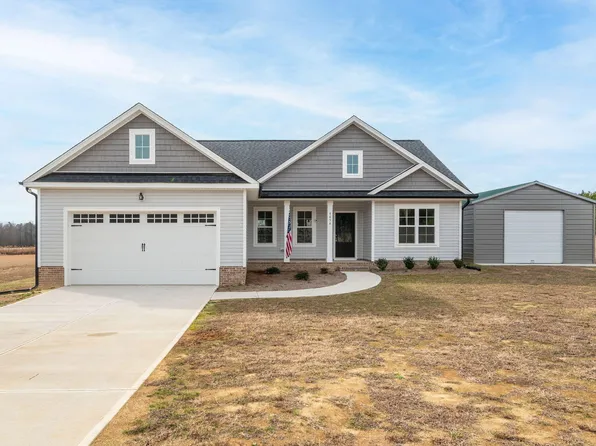 6056 Old Smithfield Rd, Spring Hope, NC 27882