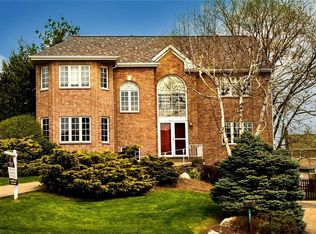 1025 Augusta Way, Pittsburgh, PA 15236