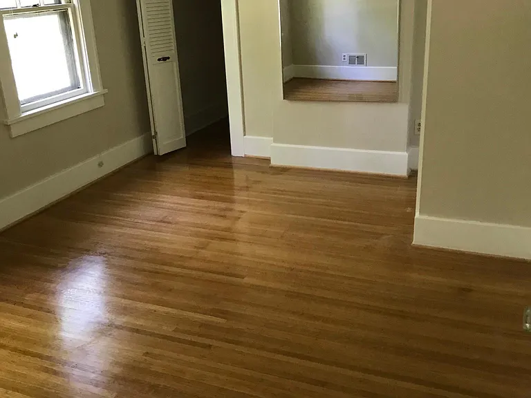 133 Westland Ave — Photo 16