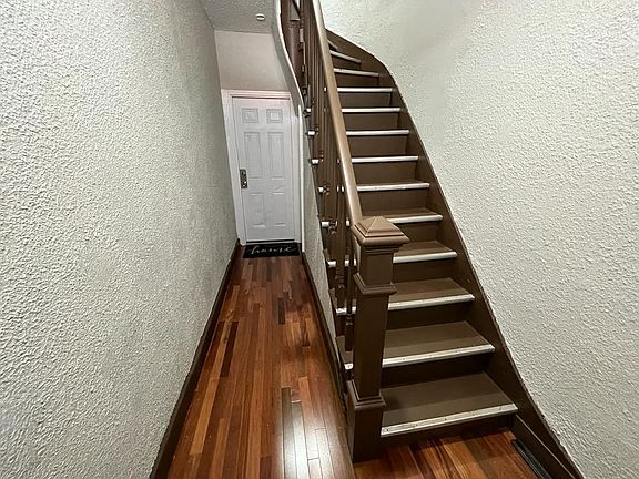 5th image of 88 Daggett St APT 3