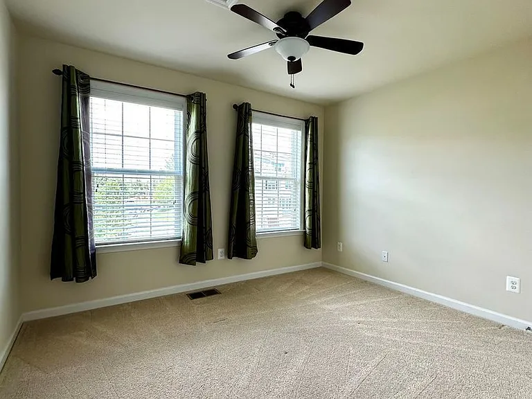 4863 Dane Ridge Cir — Photo 13