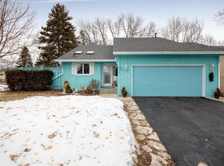 110134 Stanford Cir, Chaska, MN 55318