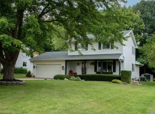 5511 Copley Square Rd, Grand Blanc, MI 48439