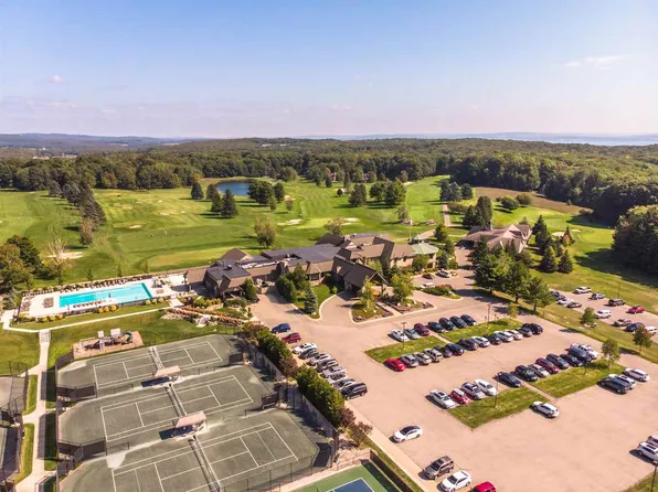 2088 Greenbriar, Harbor Springs, MI 49740