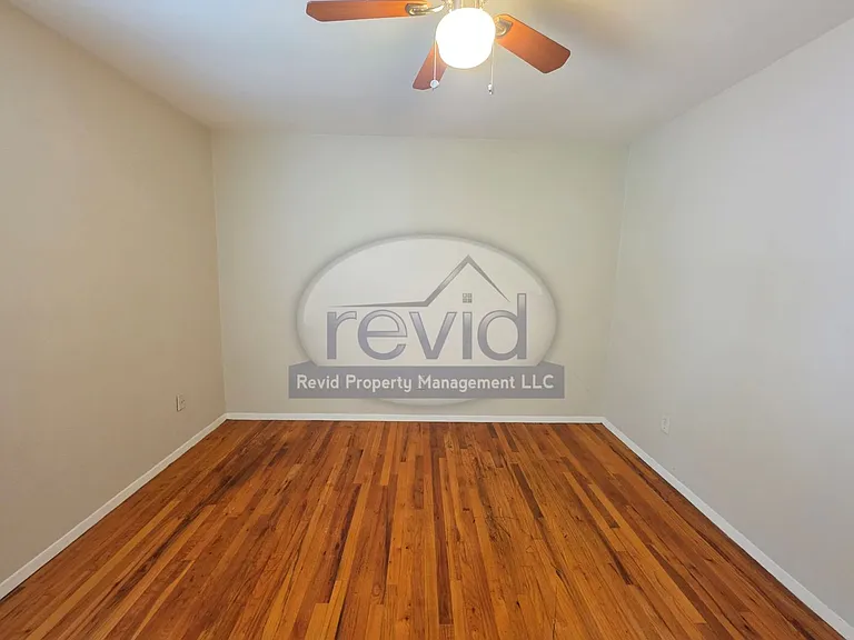 1280 Harbert Ave. — Photo 32