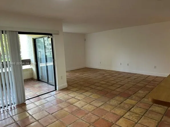 8860 SW 123rd Ct APT K205, Miami, FL 33186