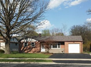 6321 Dunham Rd, Downers Grove, IL 60516