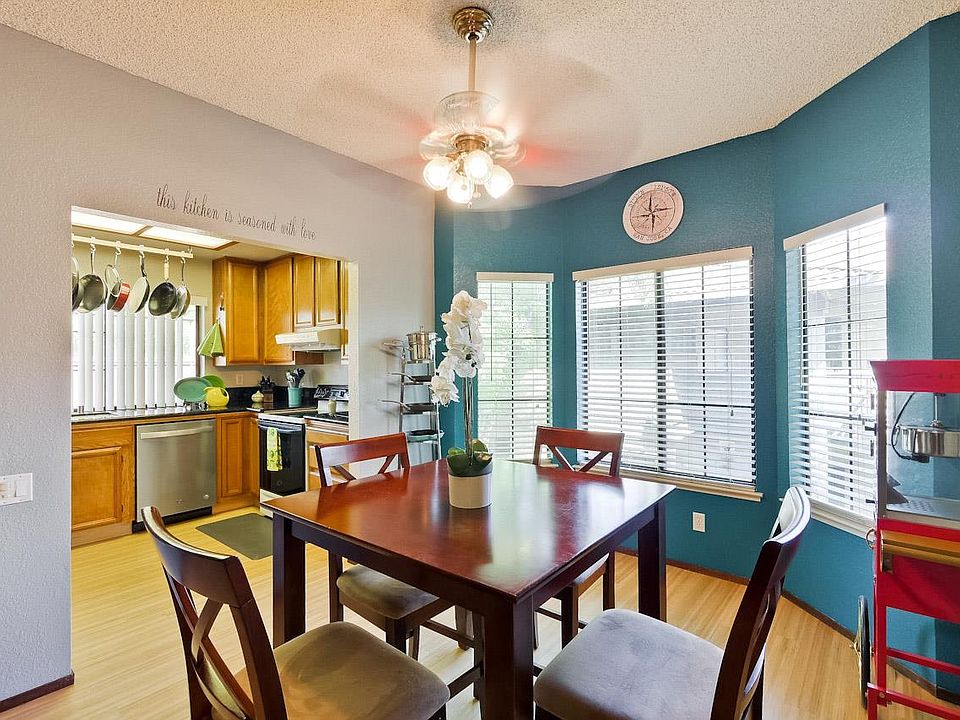 1st image of 375 Kenbrook Cir