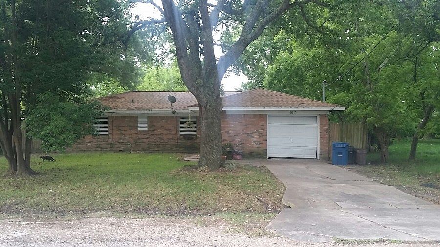 1st image of 1613 Oleander Dr
