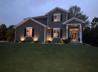 235 Lynne Trl, Oregon, WI 53575