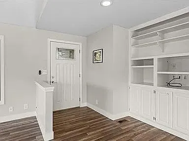 697 E Intervale Rd — Photo 16