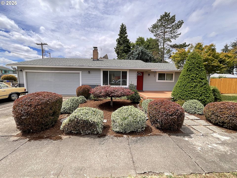 1st image of 223 N 13th Ave