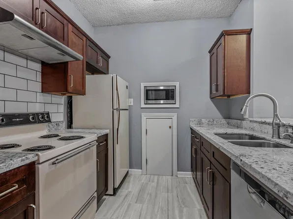 13754 Kenner Ave APT D, Baton Rouge, LA 70810