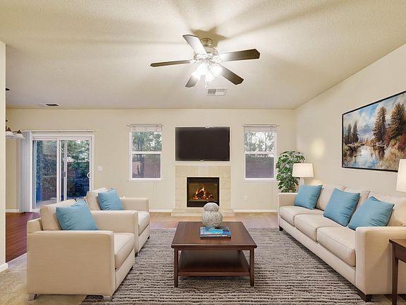 3rd image of 930 Countrywood Circle