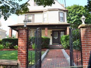 26 Broadway St #3, Newton, MA 02460