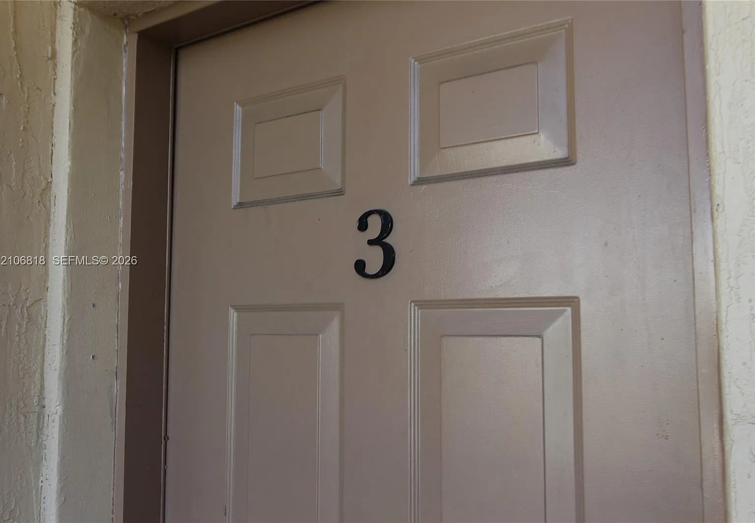 11 54 41 Avacado Park — Photo 2