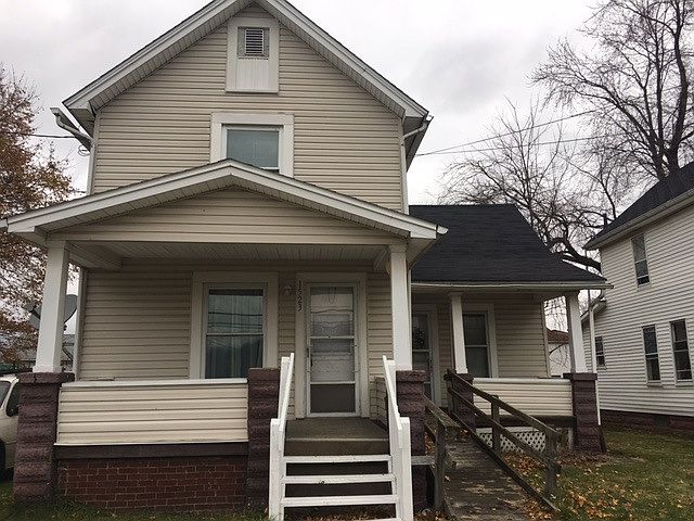 1523 Sherrick Rd SE.Canton OH 44707