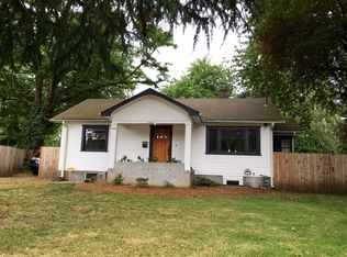 9020 SE Taylor St, Portland, OR 97216