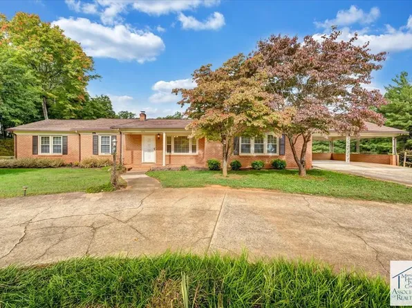 1670 Crestridge Rd, Bassett, VA 24055
