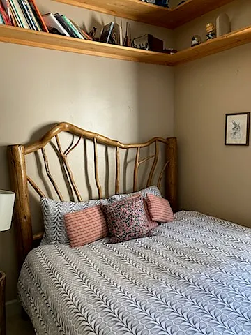guest bedroom