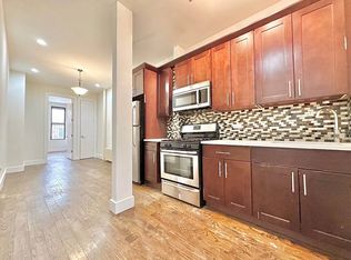92 Bleecker St #1L, Brooklyn, NY 11221