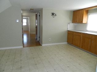 28 Illinois St FLOOR 2, Huntington Station, NY 11746