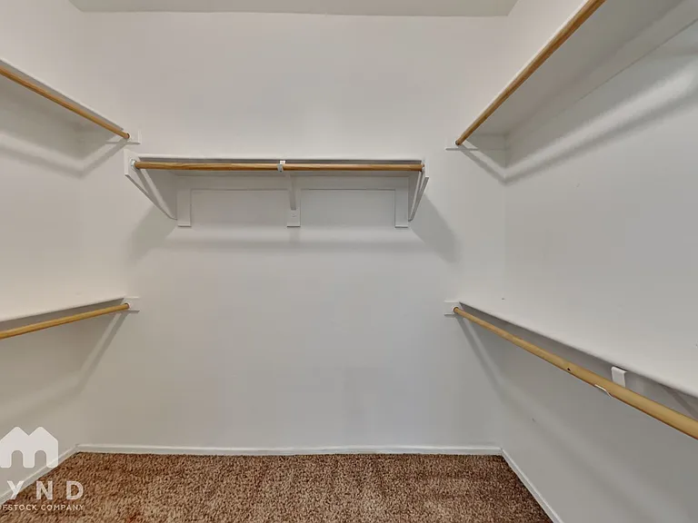 21549 E Lords Ct — Photo 10
