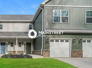 2115 Paddle Wheel Dr, Jeffersonville, IN 47130