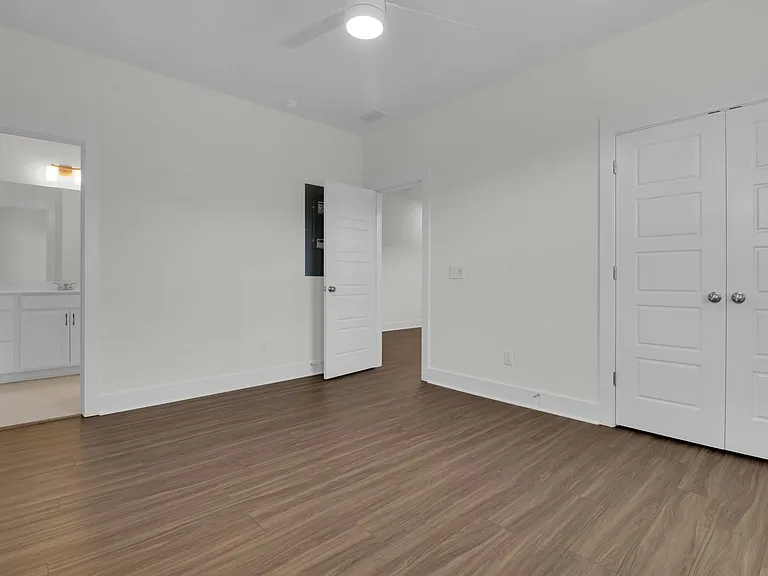 268 Symphony Ave — Photo 12
