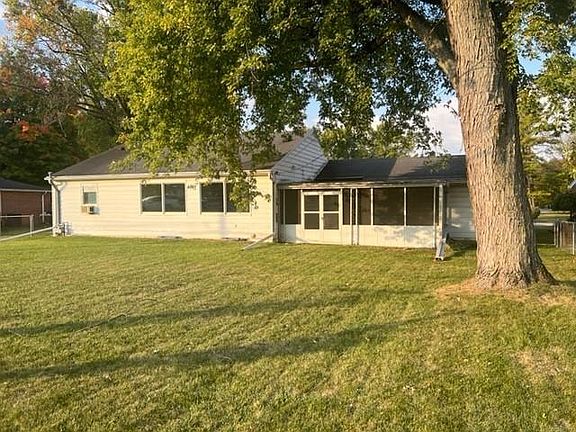 5th image of 606 Berkley Dr