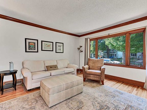 2nd image of 3321 39th Ave S