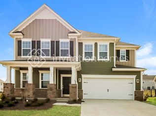186 Rooster Tail Ln, Troutman, NC 28166