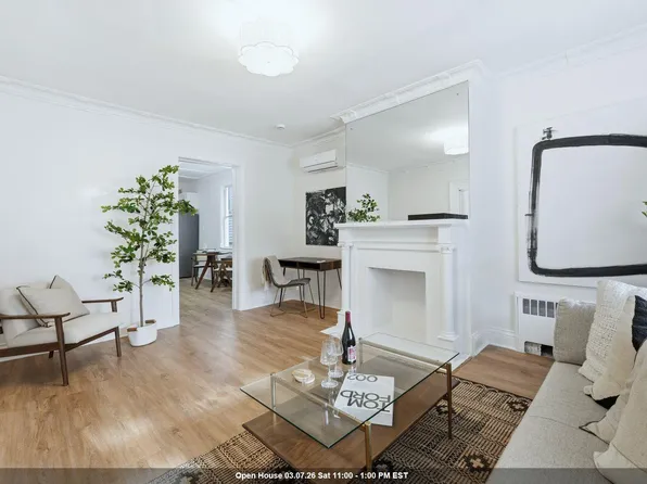 114 Oak Street image 1 of 45