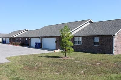 1st image of 603 Skyline Dr #D