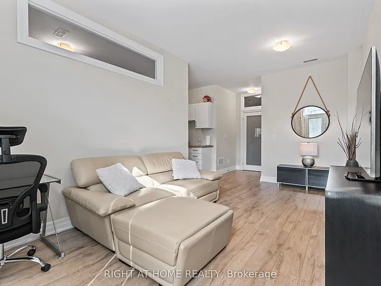 91B Evans Ave — Photo 42