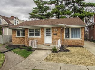 437 S Riverside Dr, Villa Park, IL 60181