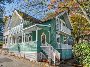 32 Fletcher Pl, Mount Tabor, NJ 07878
