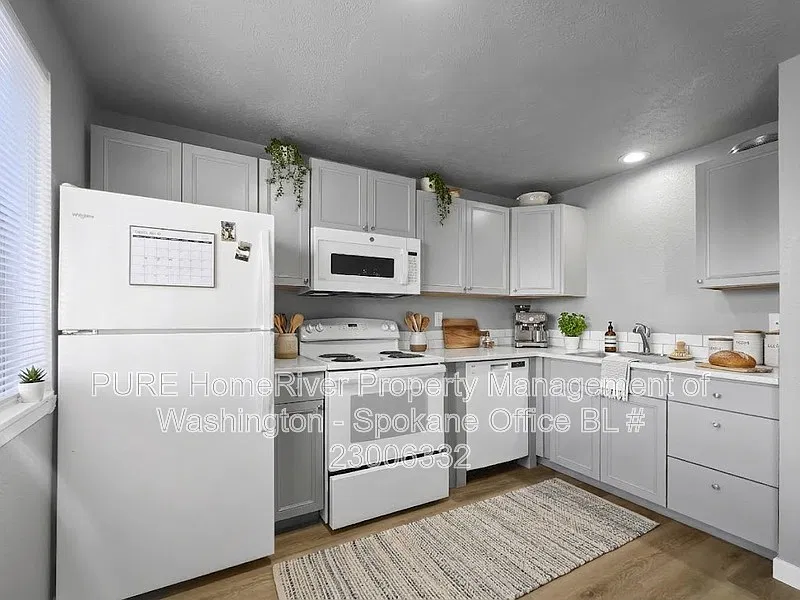 2 bed, 1.0 bath, 778 sqft, $1,100 — Photo 3