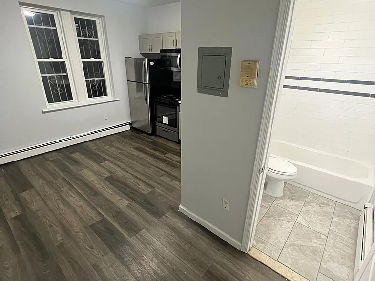53 Wright Ave #1 — Photo 7