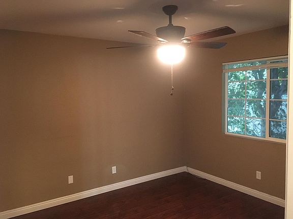 3rd image of 1819 Beloit Ave #B